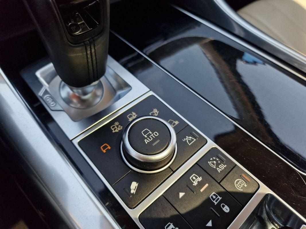 land-rover-range-rover-sport-2014-diesel-2993cc