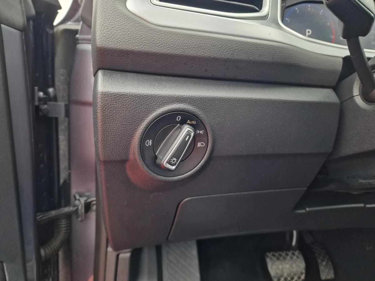 volkswagen-t-roc-2023-gasolina-1498cc