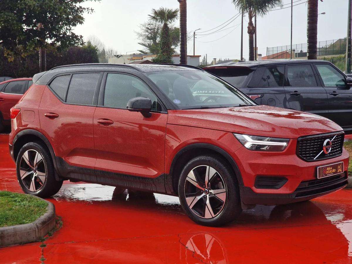 volvo-xc40-2022-hibrido-1477cc