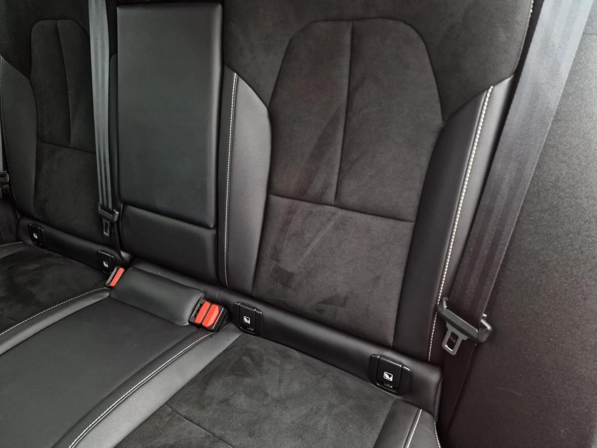 volvo-xc40-2022-hibrido-1477cc