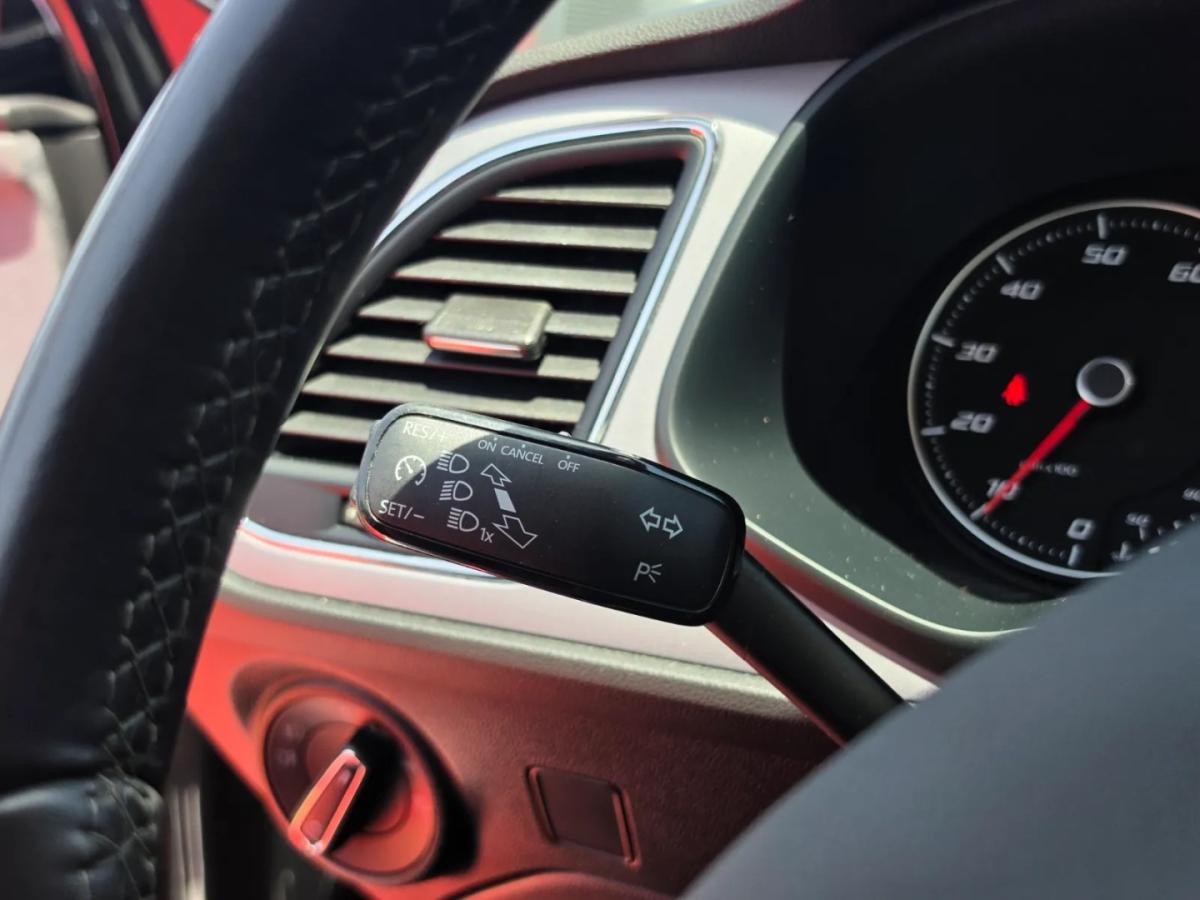 seat-leon-2019-gasolina-999cc
