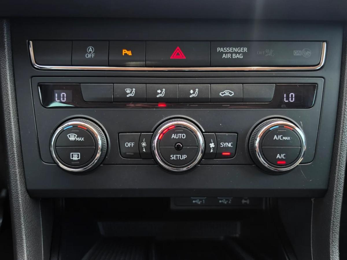 seat-leon-2019-gasolina-999cc