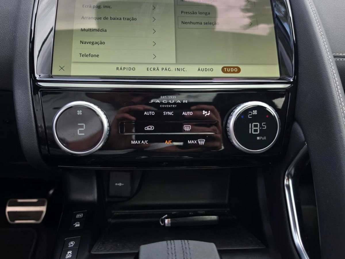 jaguar-e-pace-2023-hibrido-1498cc