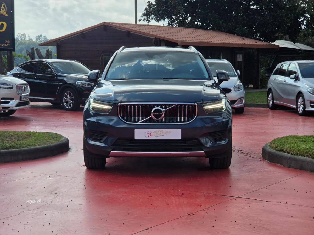 volvo-xc40-2022-hibrido-1477cc