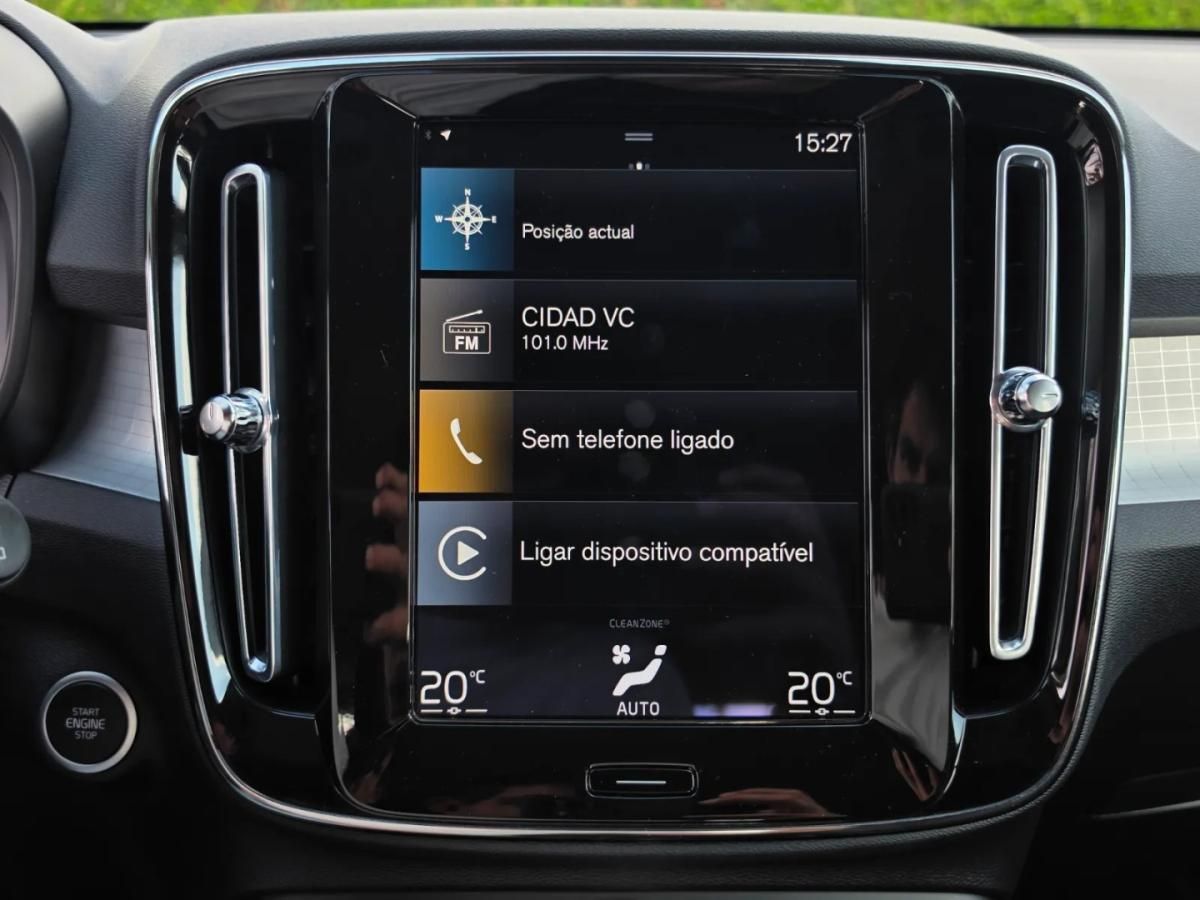 volvo-xc40-2022-hibrido-1477cc