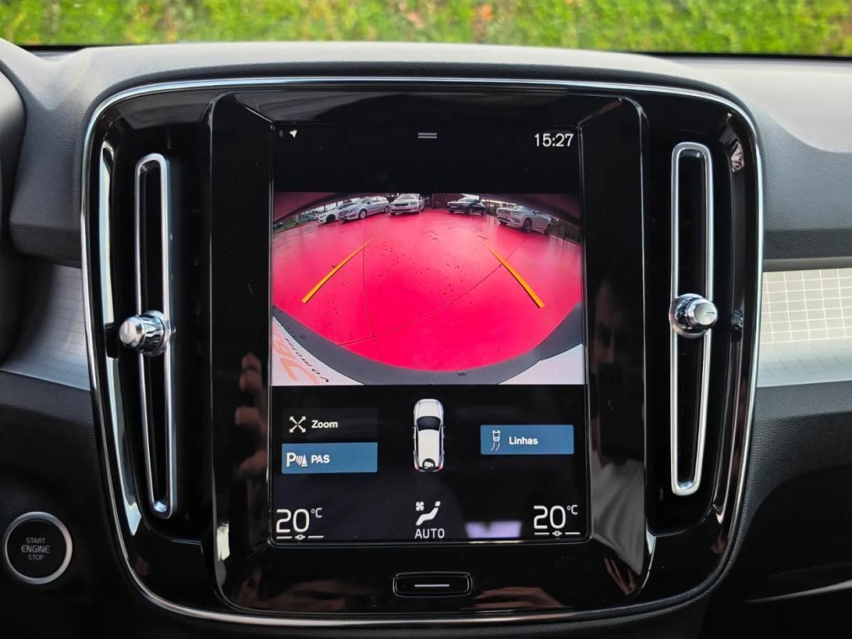 volvo-xc40-2022-hibrido-1477cc