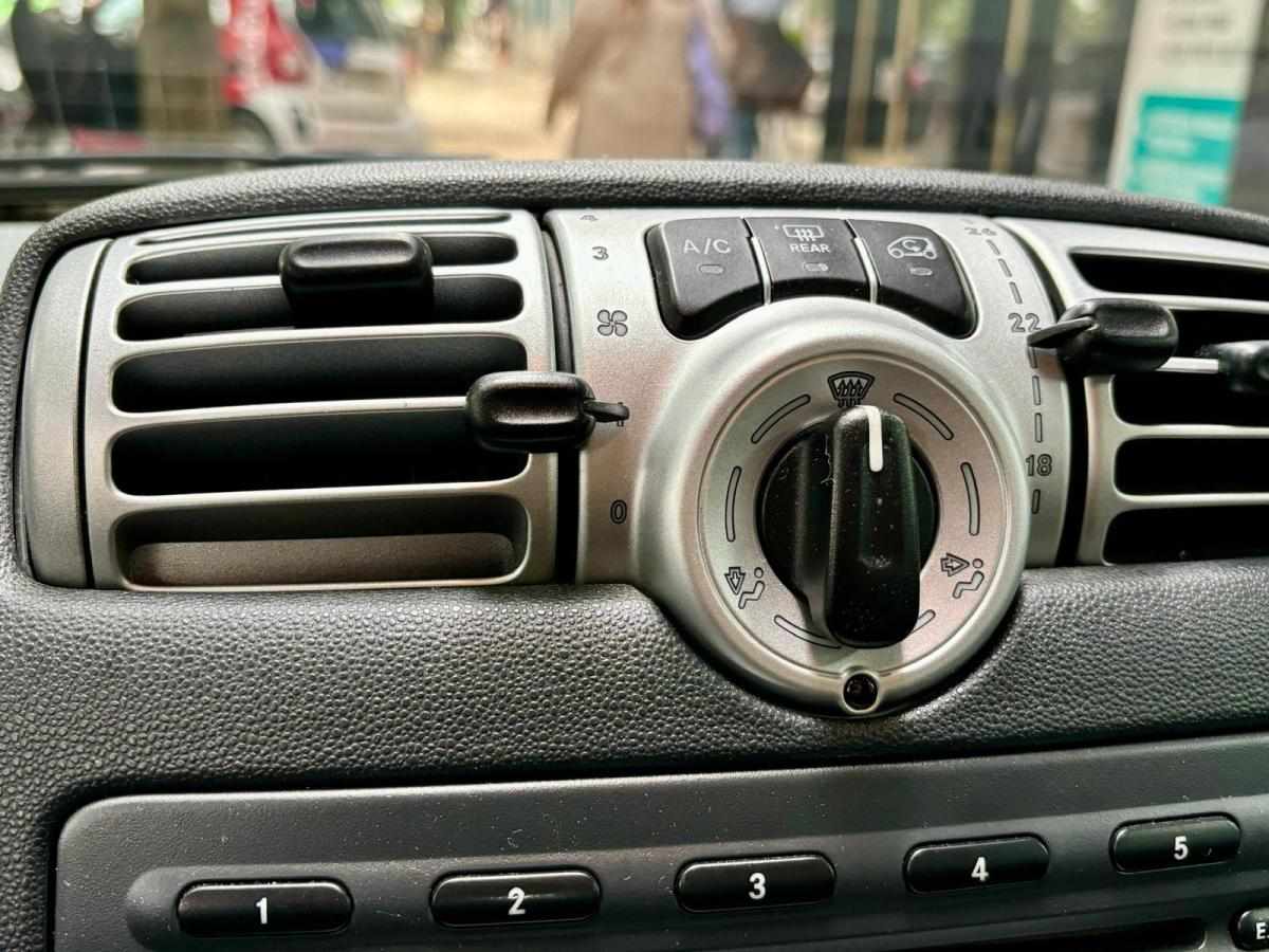 smart-fortwo-mhd-2010-gasolina-999cc