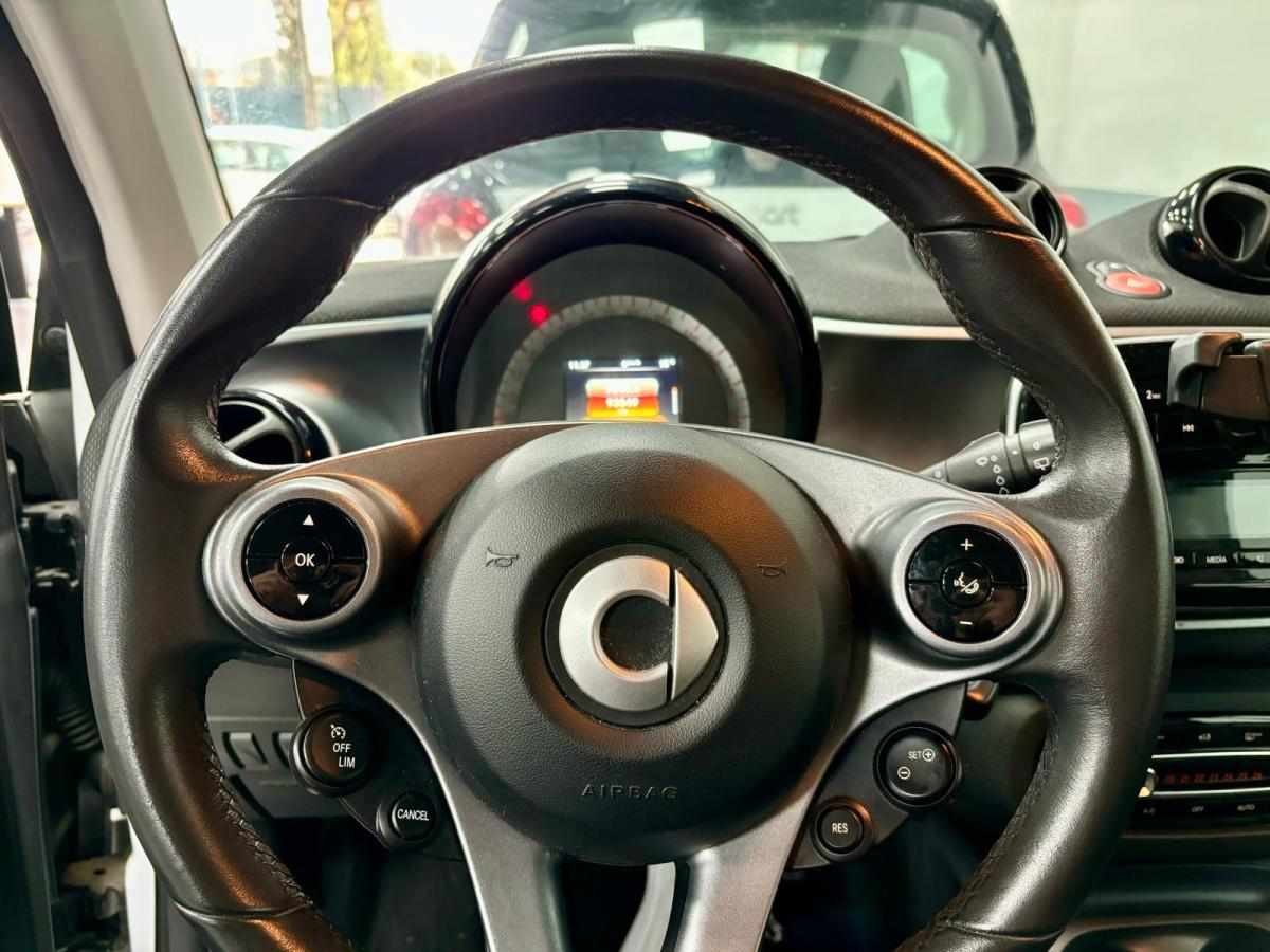 smart-fortwo-0-9-2018-gasolina-898cc