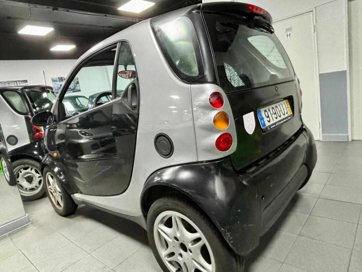 smart-fortwo-0-6-2000-gasolina-599cc