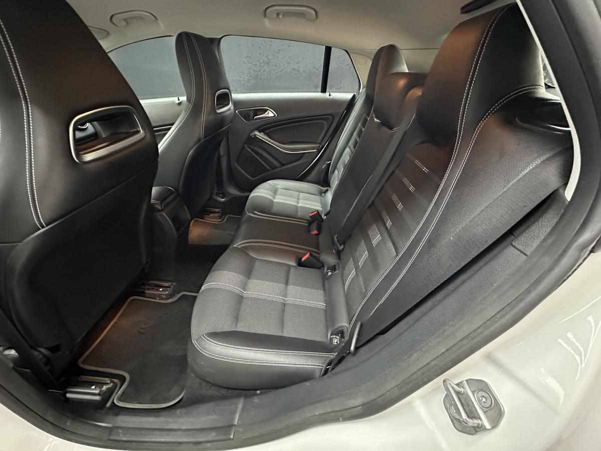 mercedes-benz-cla-200-cdi-2018-diesel-2143cc