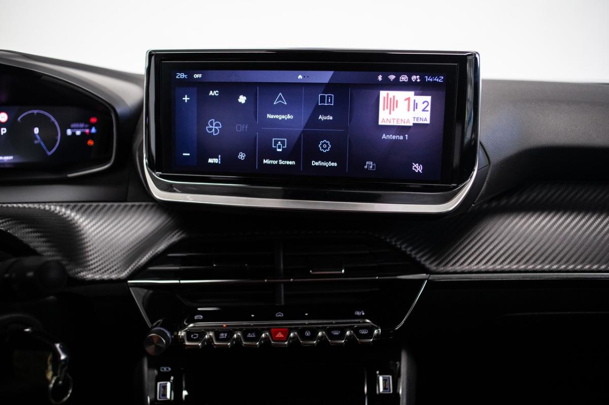 peugeot-2008-2024-gasolina-1199cc