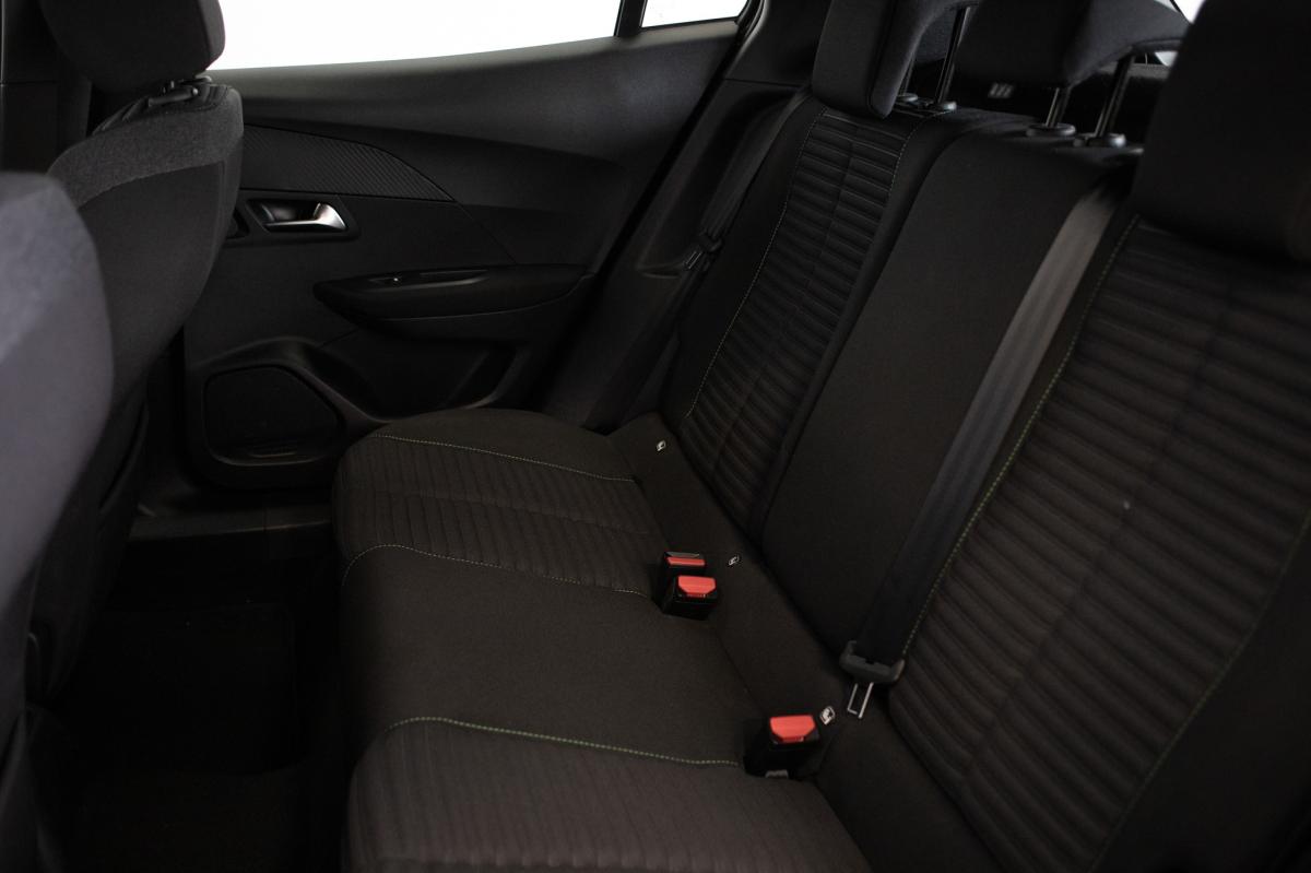 peugeot-2008-2024-gasolina-1199cc