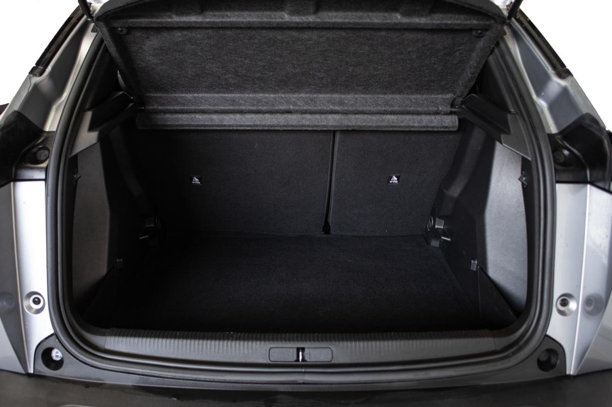 peugeot-2008-2024-gasolina-1199cc