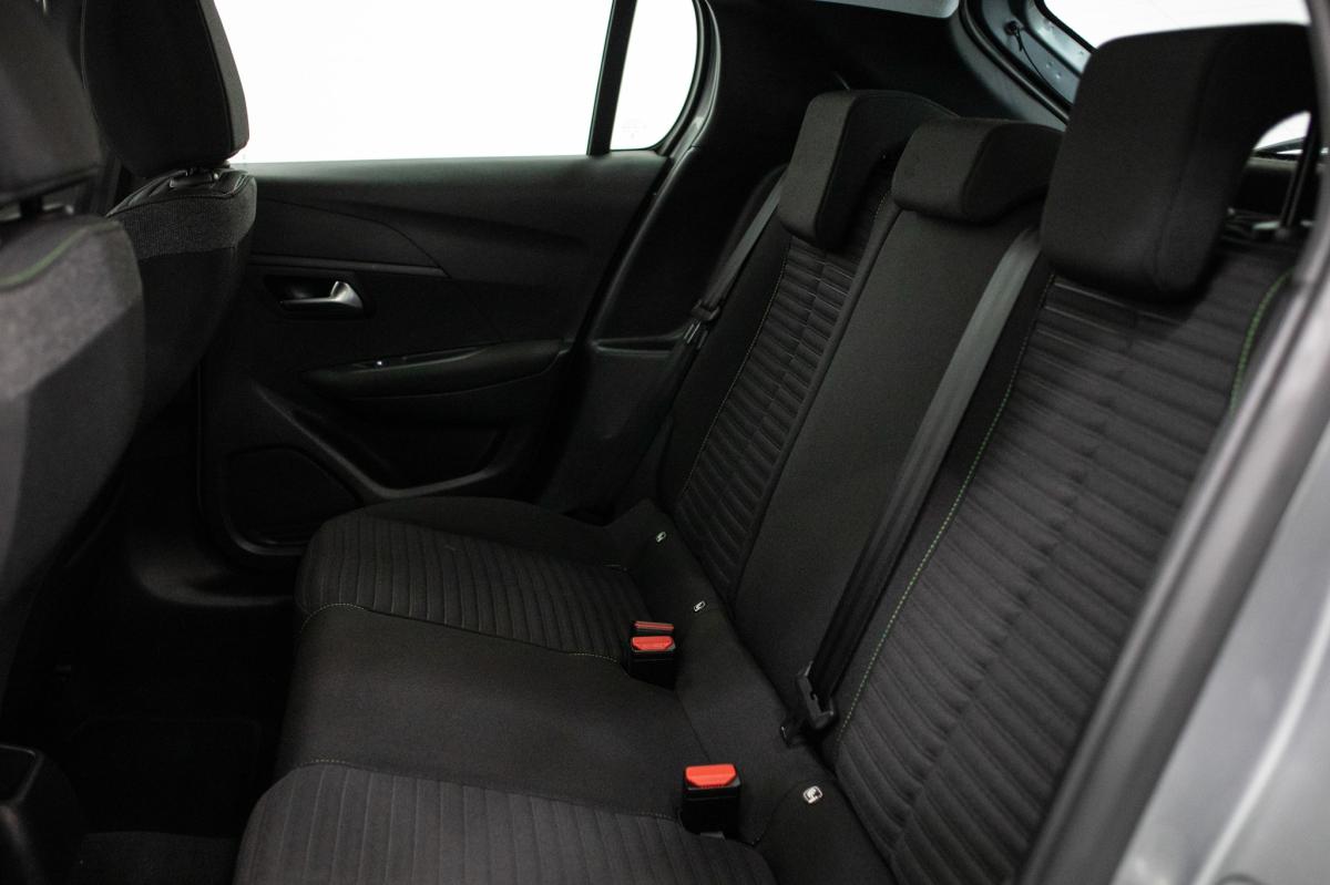 peugeot-208-2024-gasolina-1199cc
