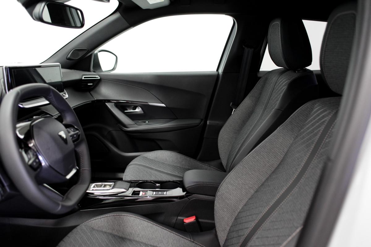 peugeot-2008-2025-gasolina-1199cc