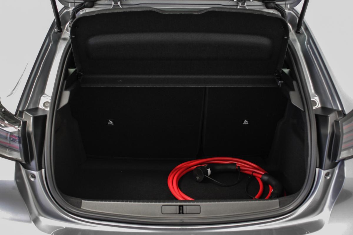 peugeot-208-2025-eletrico-0cc