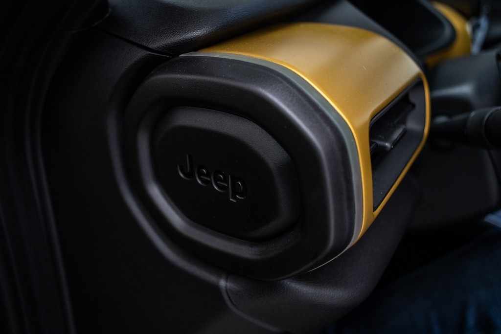 jeep-avenger-2023-eletrico-500cc