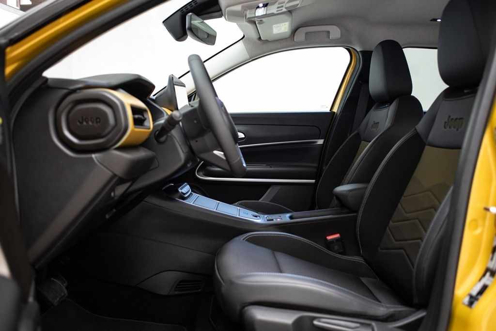 jeep-avenger-2023-eletrico-500cc