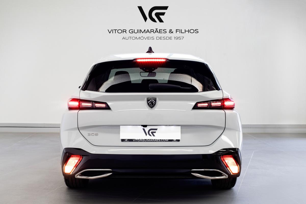 peugeot-308-sw-2024-gasolina-1199cc