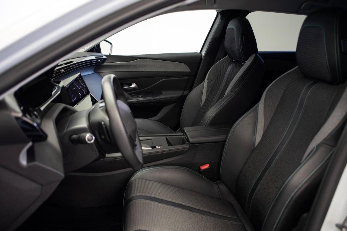 peugeot-308-sw-2024-gasolina-1199cc