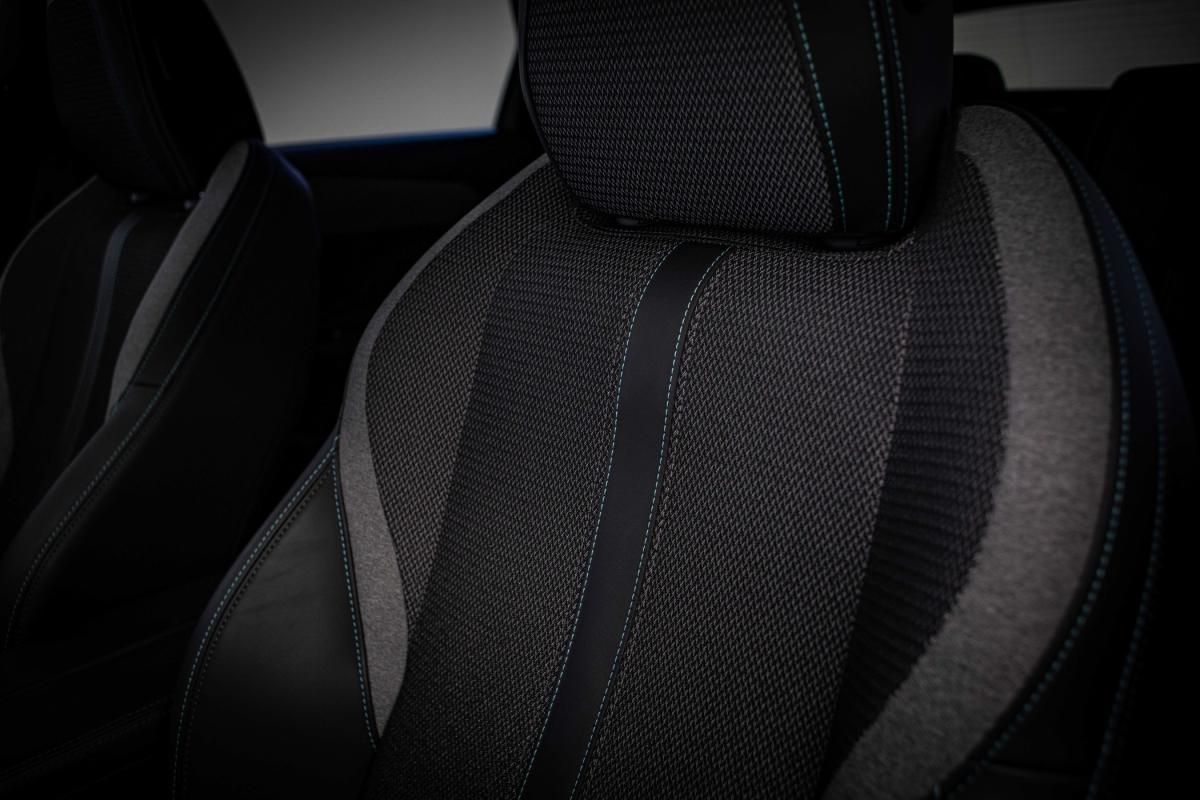 peugeot-308-sw-2024-gasolina-1199cc