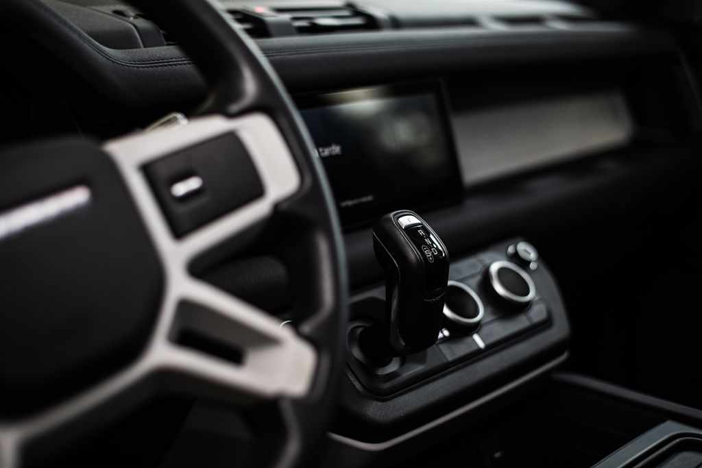 land-rover-defender-2020-diesel-1999cc