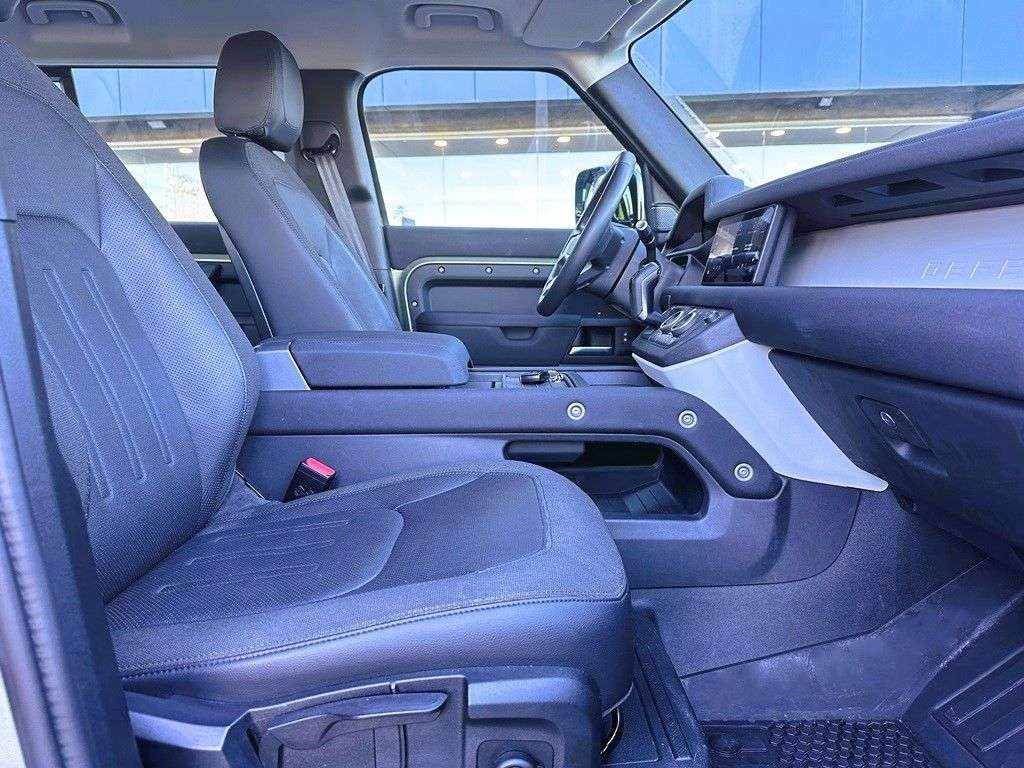 land-rover-defender-2020-diesel-1999cc