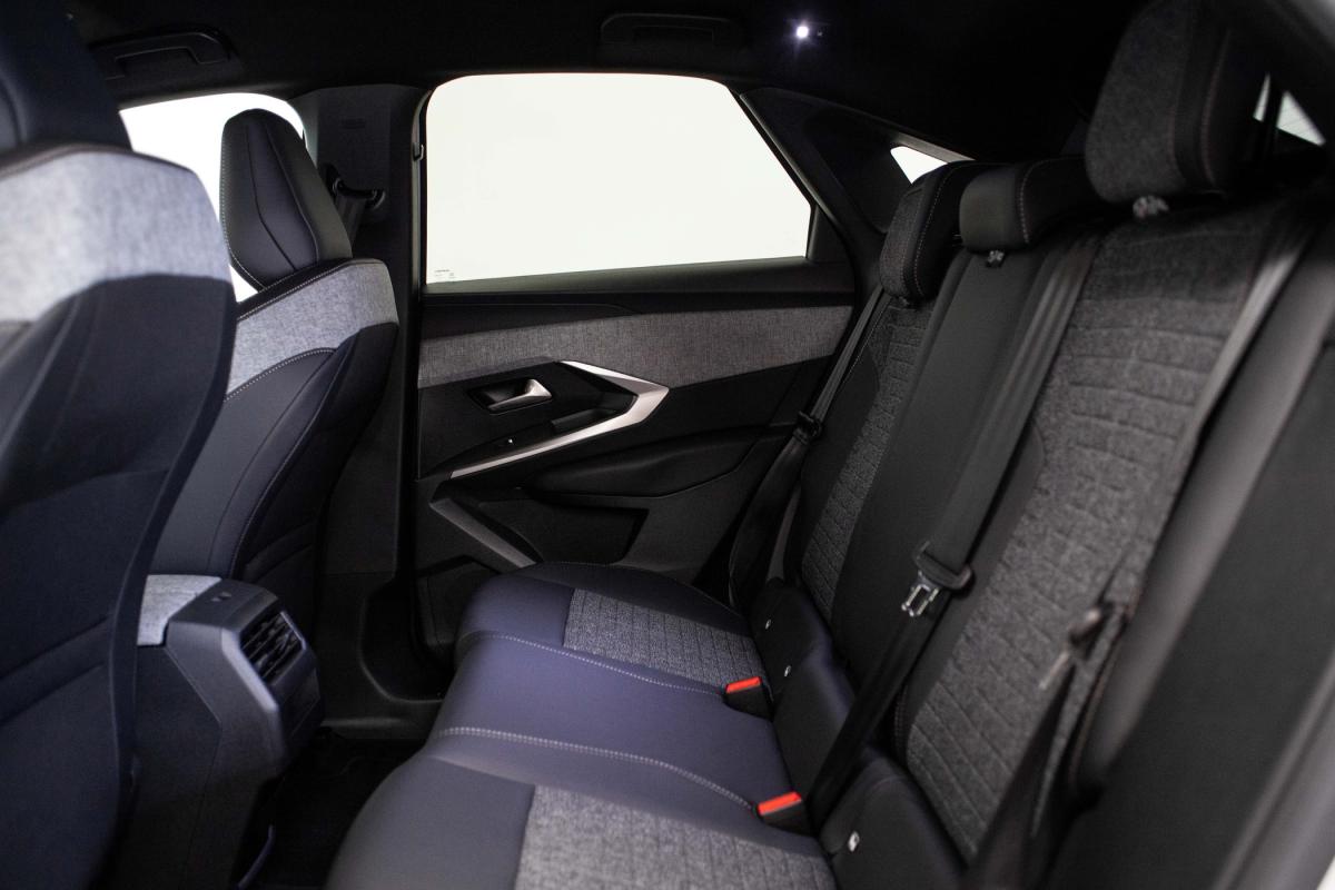 peugeot-3008-2025-gasolina-1199cc