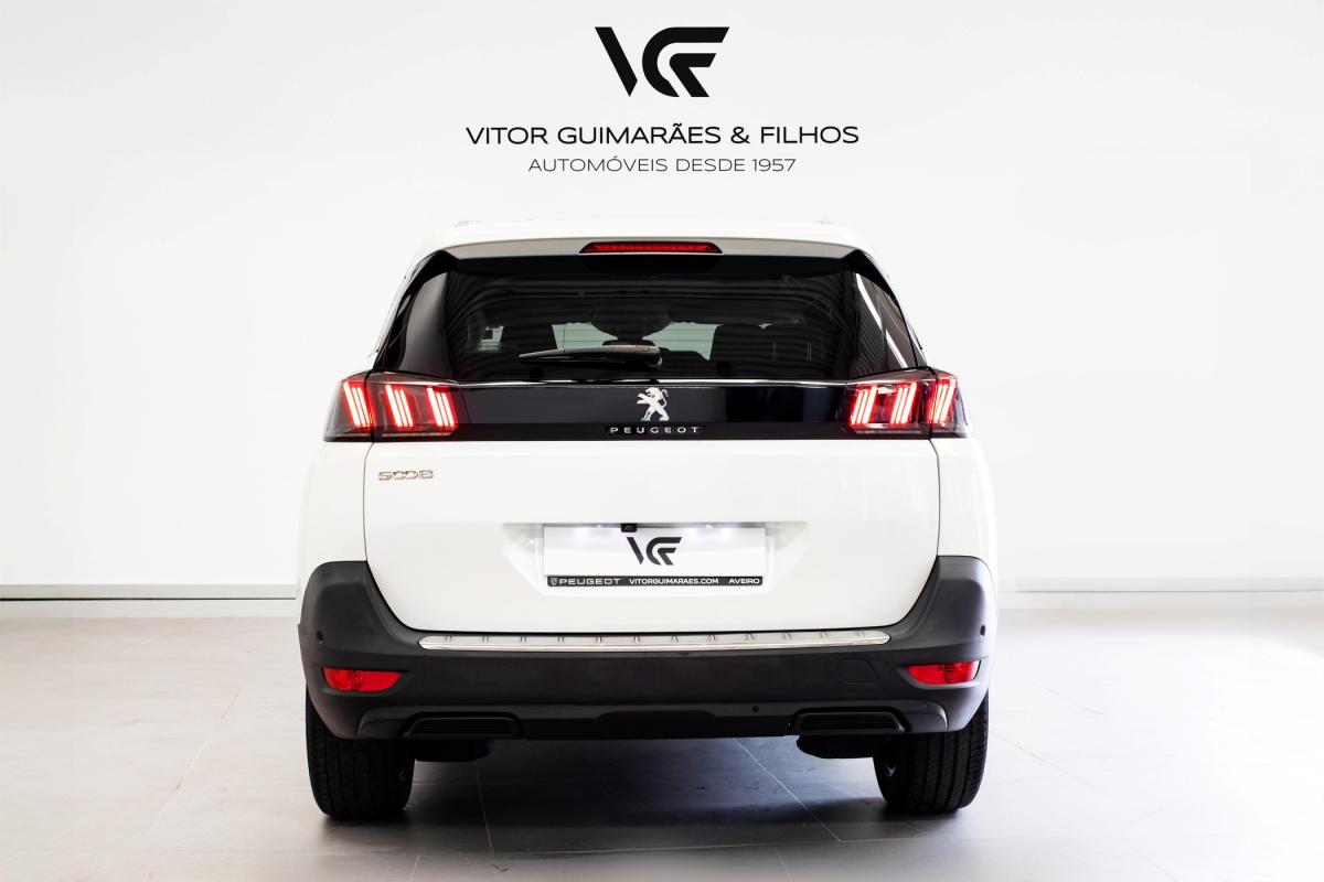 peugeot-5008-2021-diesel-1499cc
