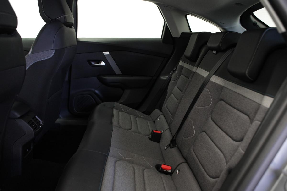 citroen-c4-2023-gasolina-1199cc