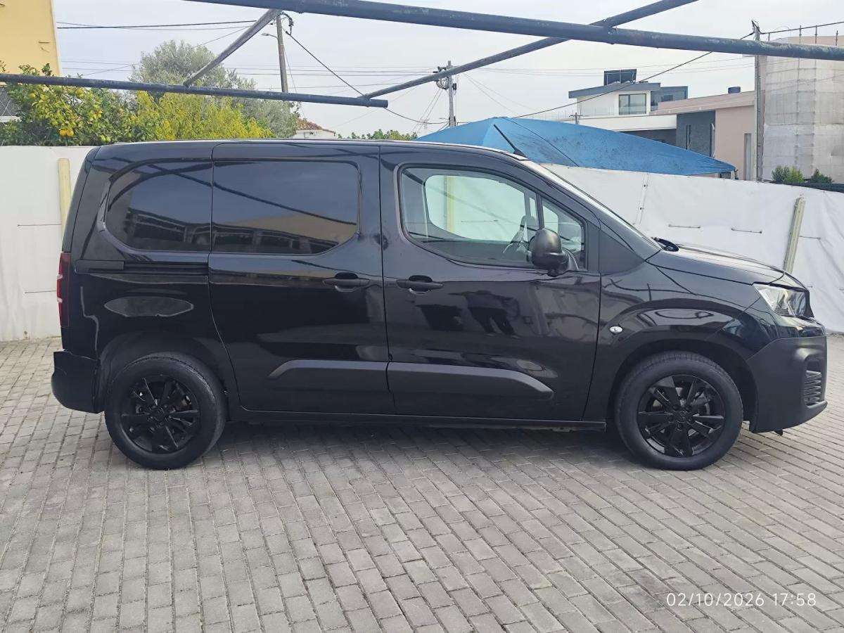 peugeot-partner-2020-diesel-1499cc