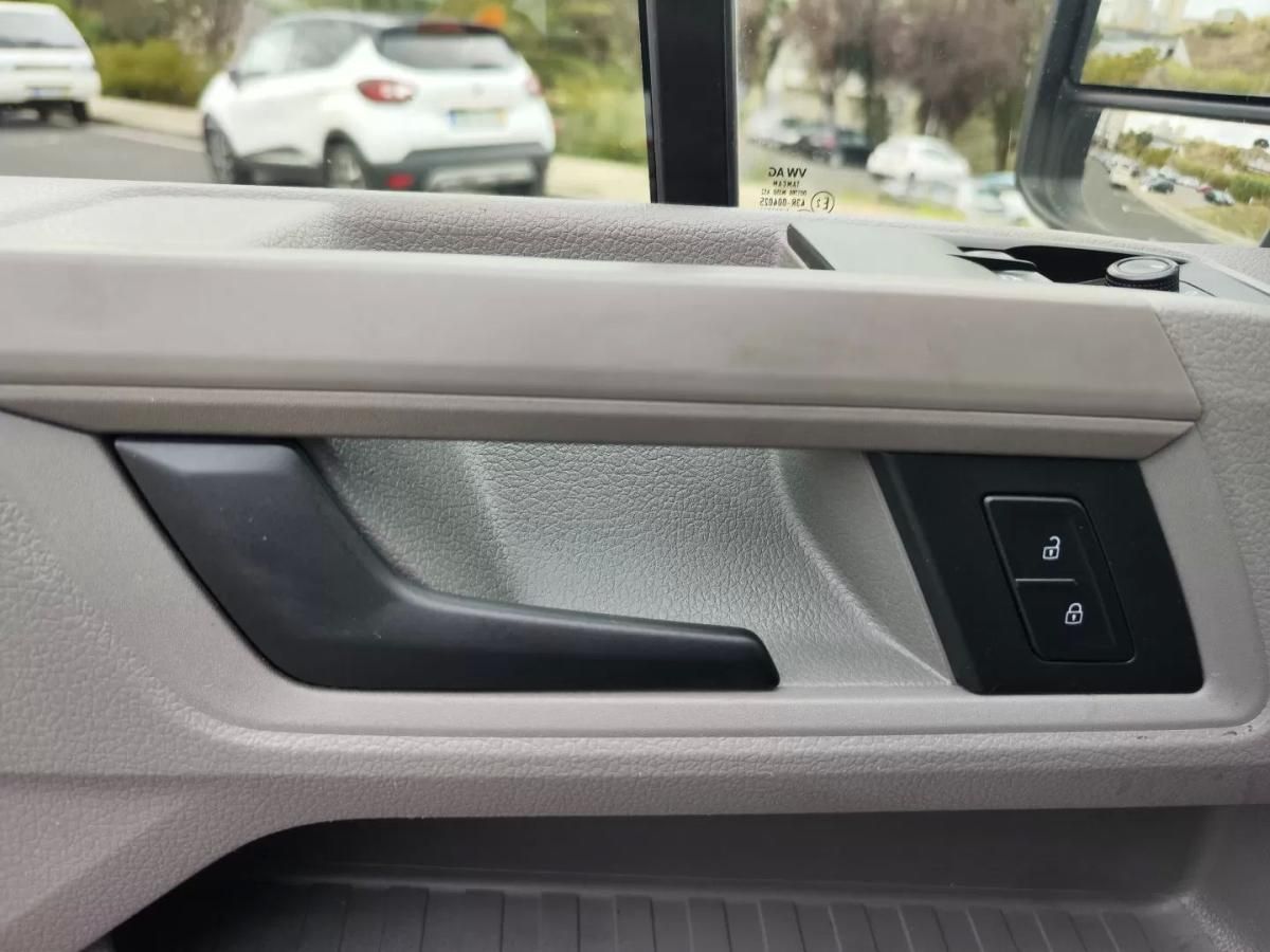 volkswagen-crafter-2019-diesel-1968cc