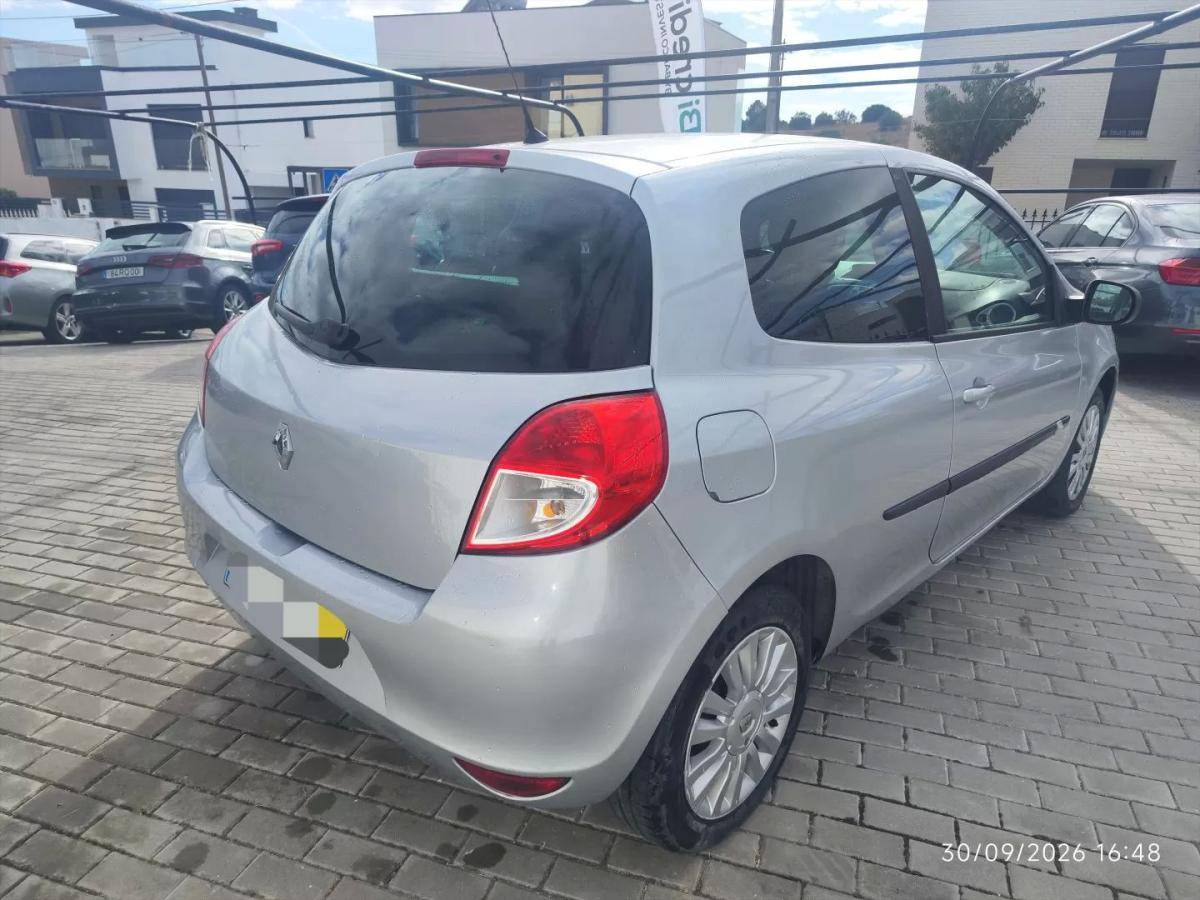 renault-clio-2009-gasolina-1149cc