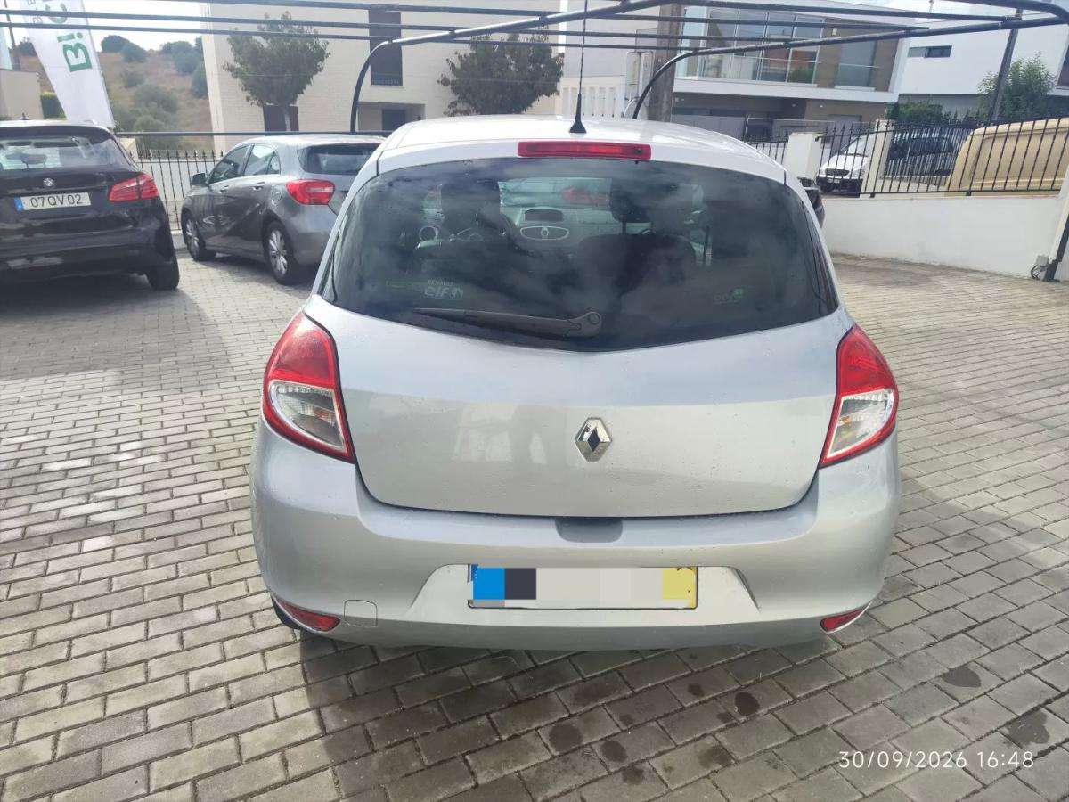 renault-clio-2009-gasolina-1149cc