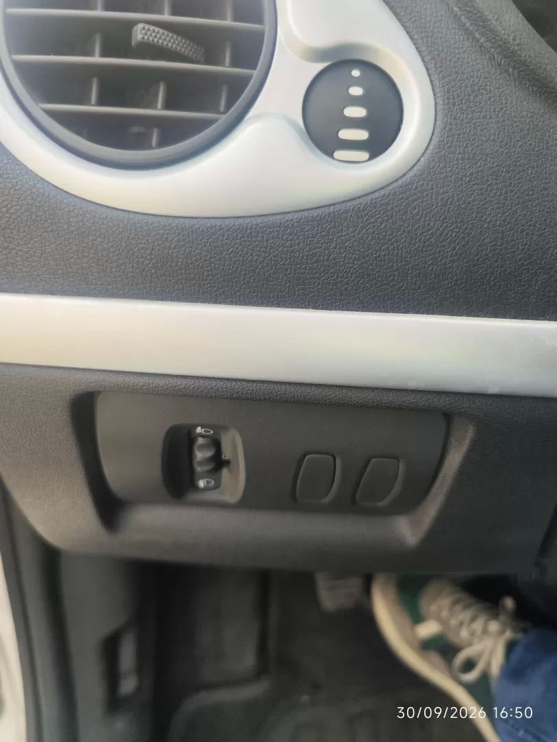 renault-clio-2009-gasolina-1149cc