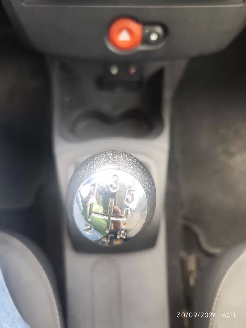 renault-clio-2009-gasolina-1149cc