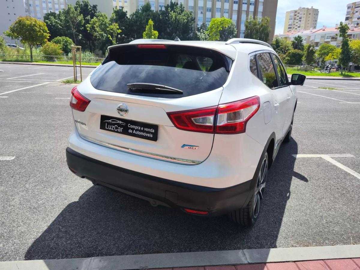 nissan-qashqai-2014-diesel-1598cc