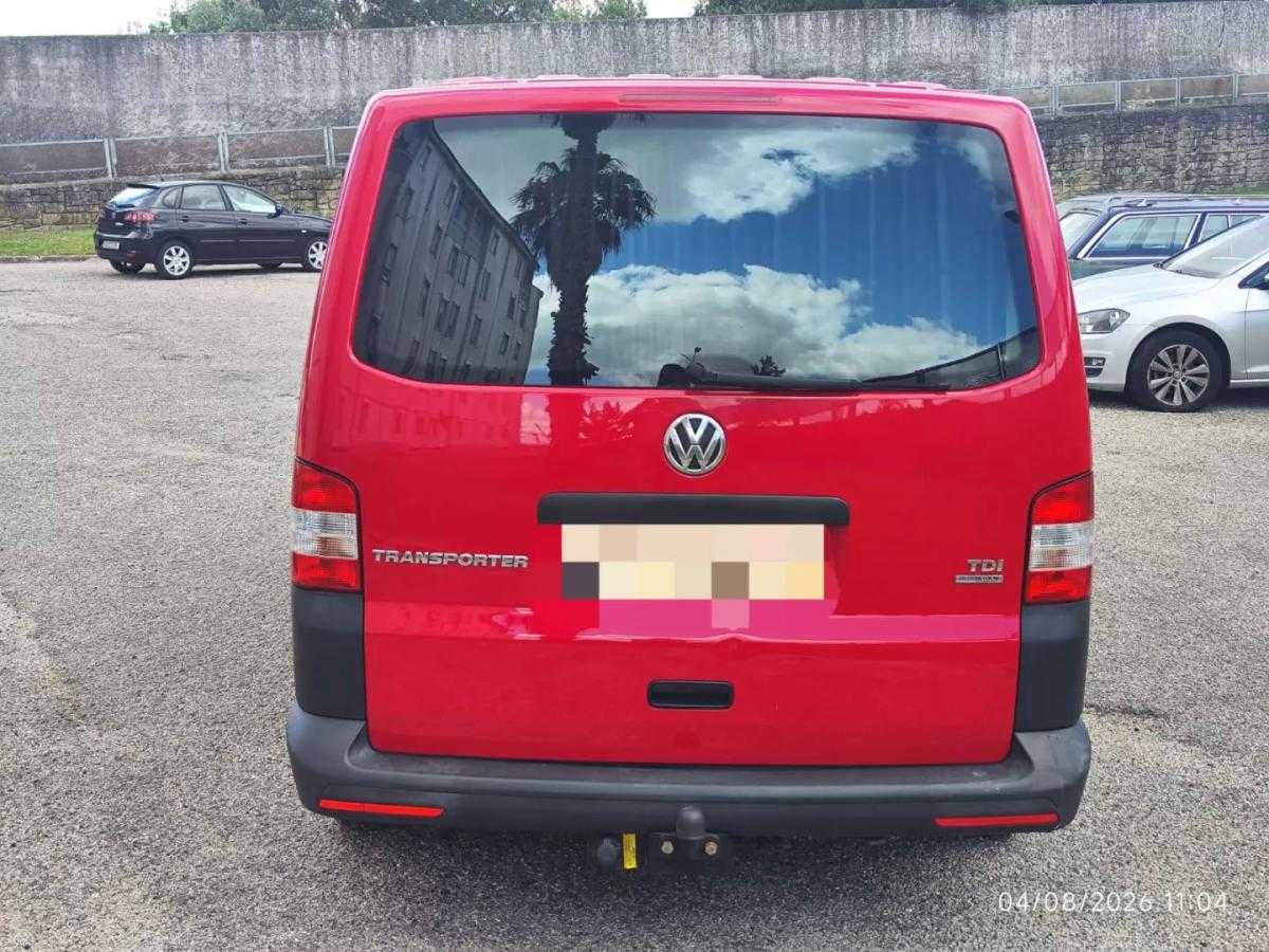 volkswagen-transporter-2005-diesel-1968cc