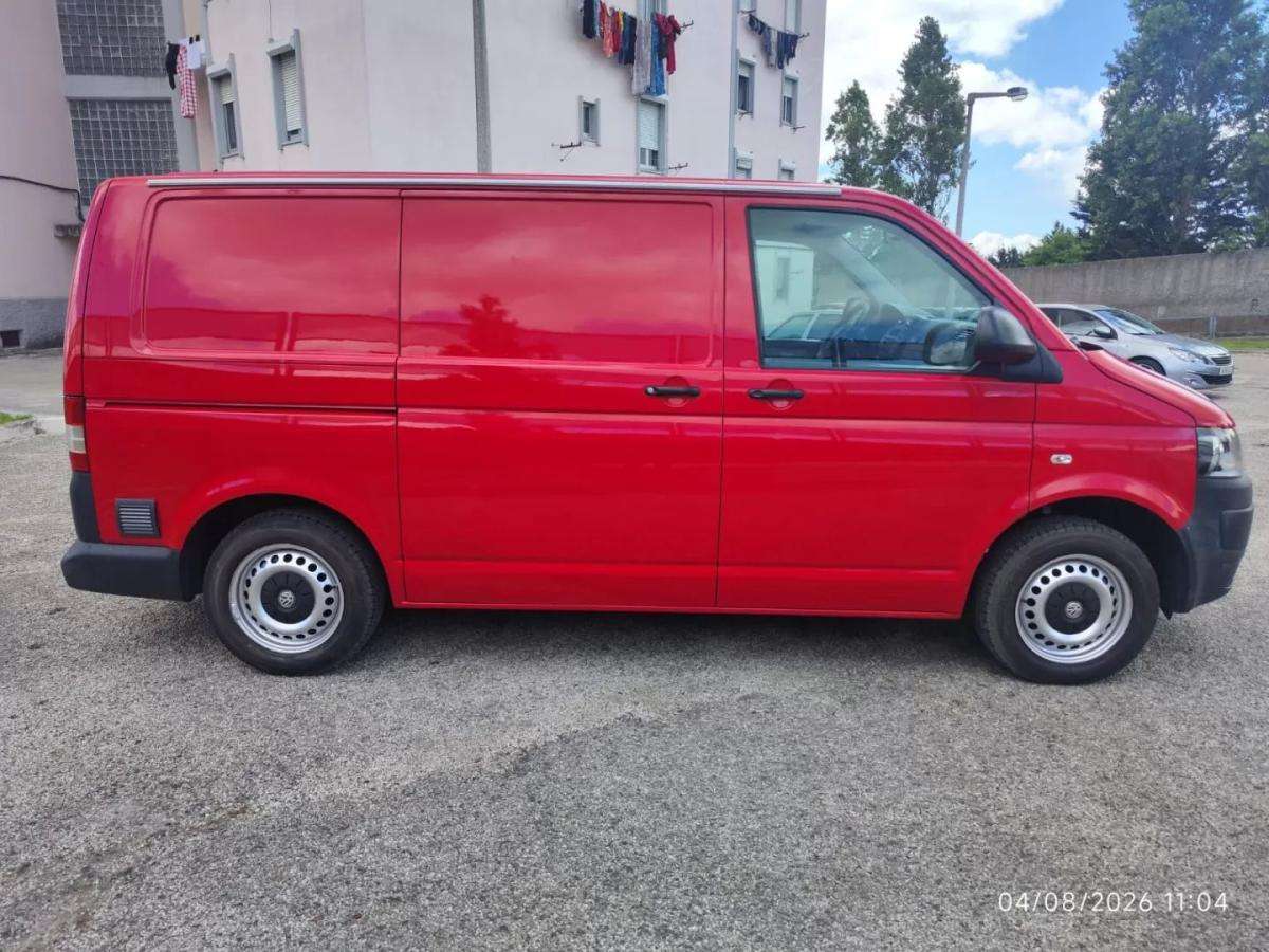 volkswagen-transporter-2005-diesel-1968cc