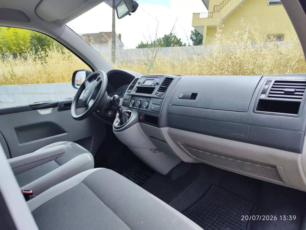 volkswagen-transporter-2005-diesel-1968cc