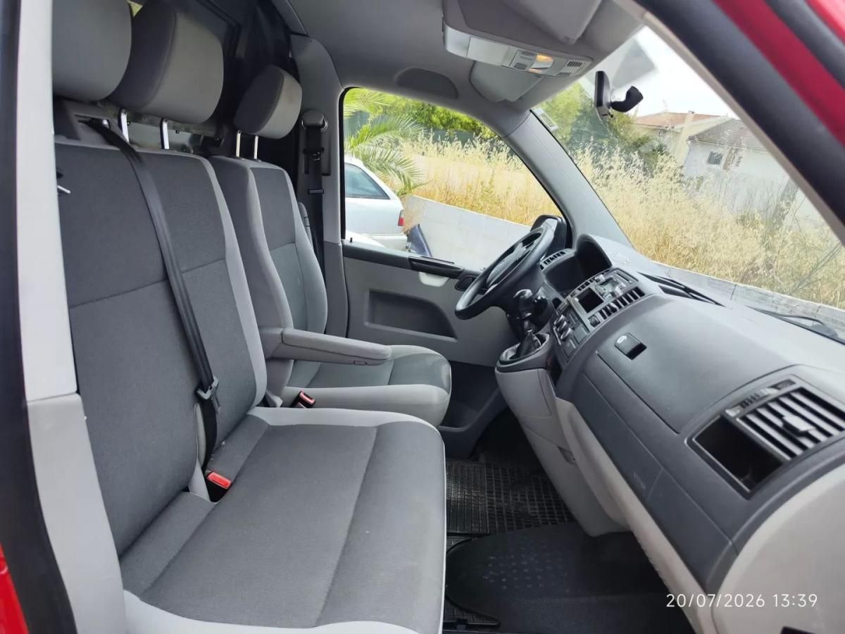 volkswagen-transporter-2005-diesel-1968cc