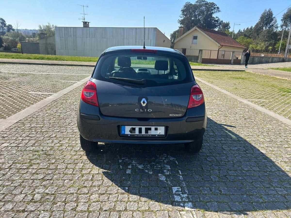renault-clio-2007-gasolina-1149cc