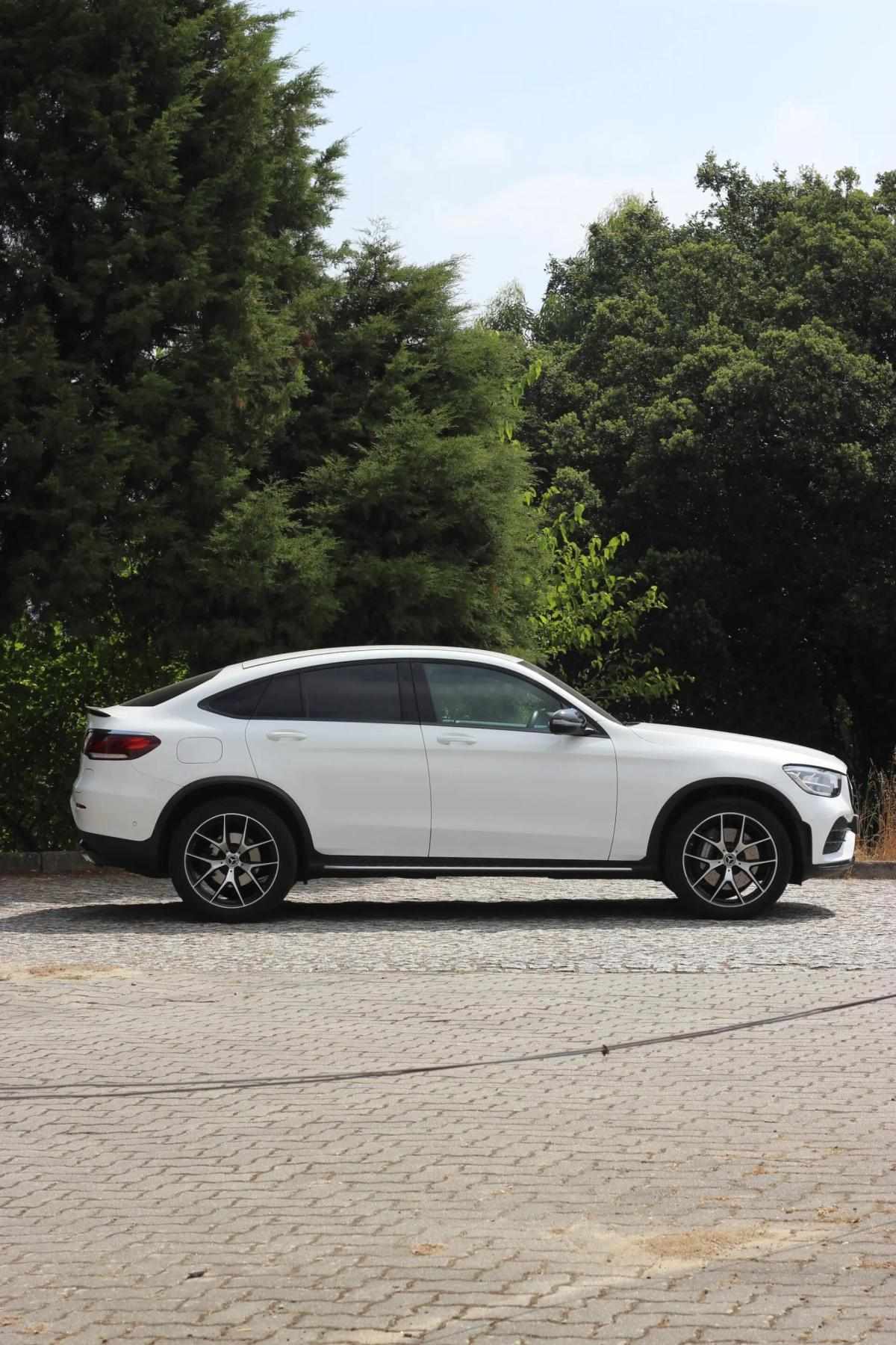 mercedes-benz-glc-300-e-4matic-2020-hibrido-a-gasolina-1991cc