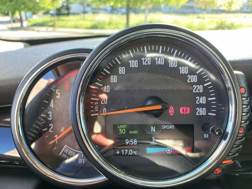 mini-cooper-2016-diesel-1496cc