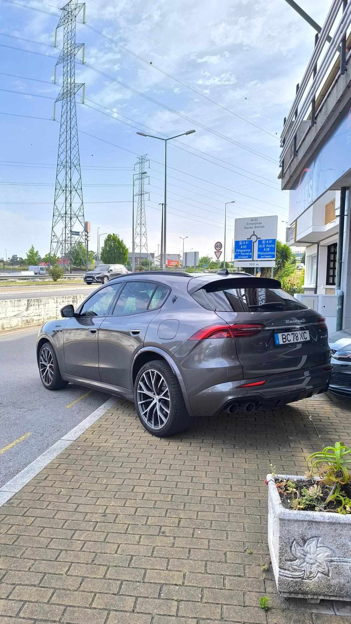 maserati-grecale-2022-hibrido-a-gasolina-1995cc