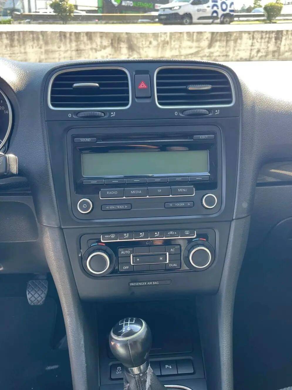 volkswagen-golf-variant-2011-diesel-1598cc