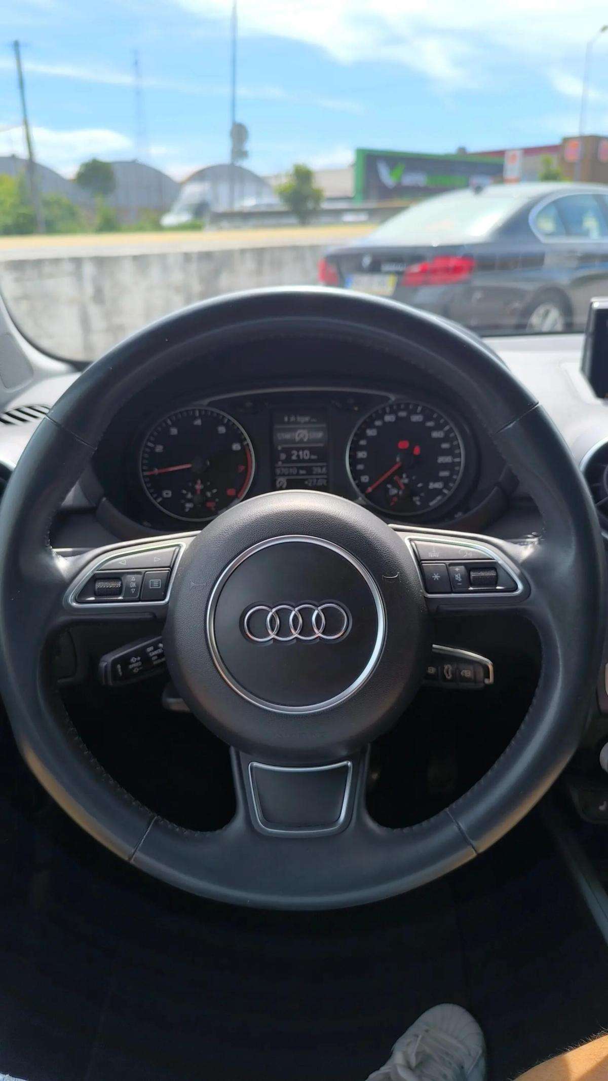 audi-a1-1-0-tfsi-2018-gasolina-999cc
