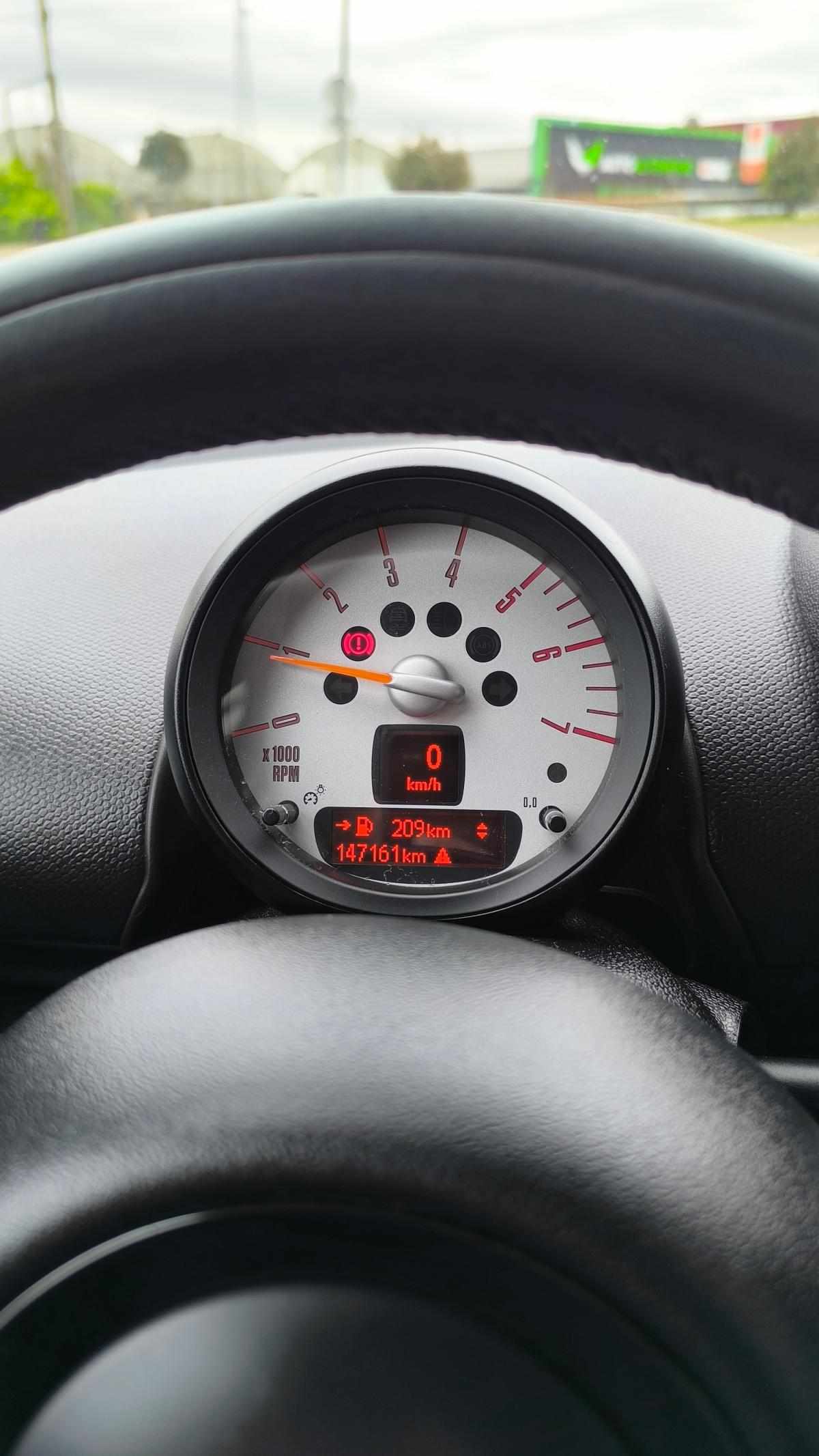 mini-countryman-2014-diesel-1598cc