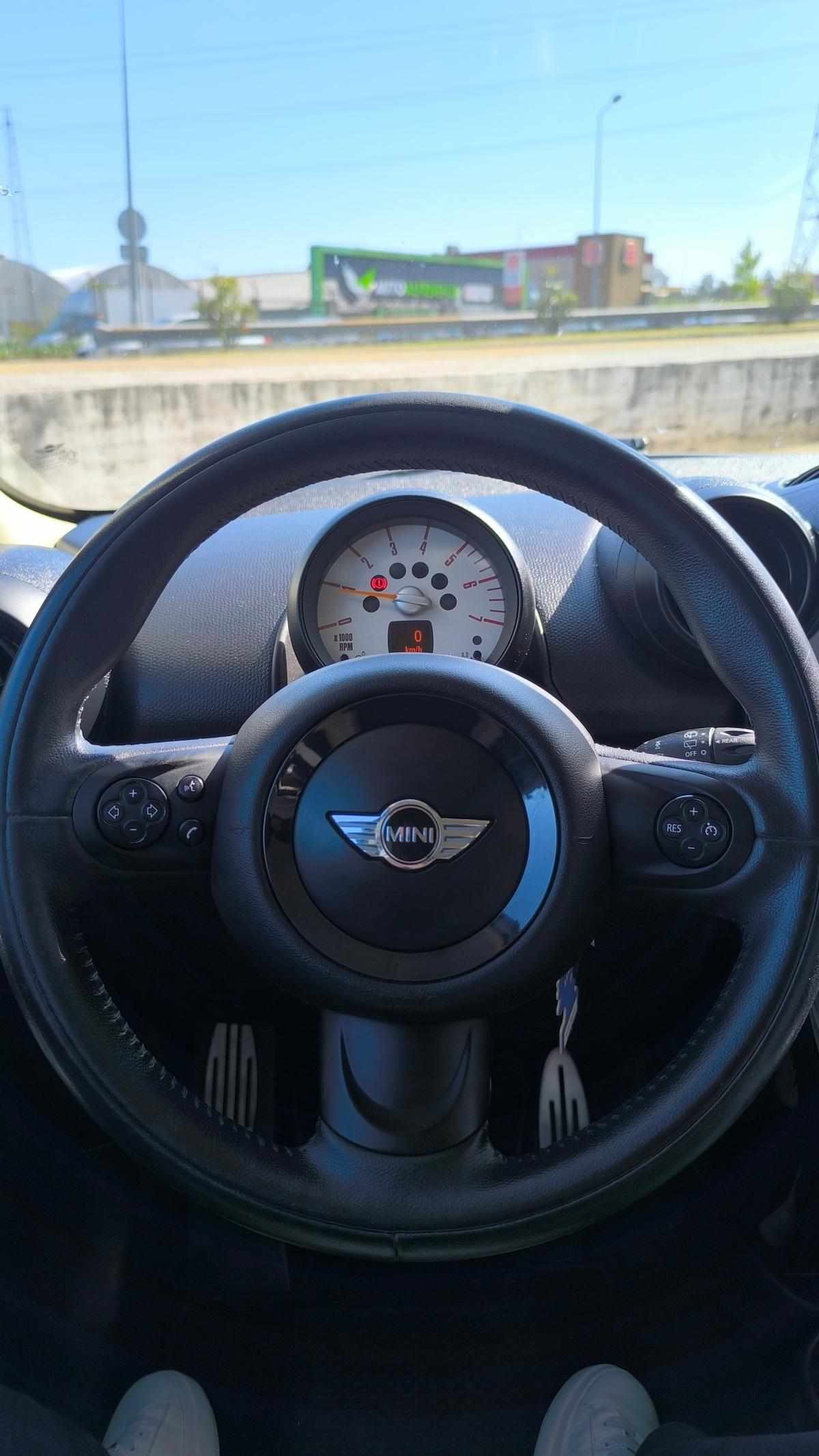 mini-countryman-2014-diesel-1598cc