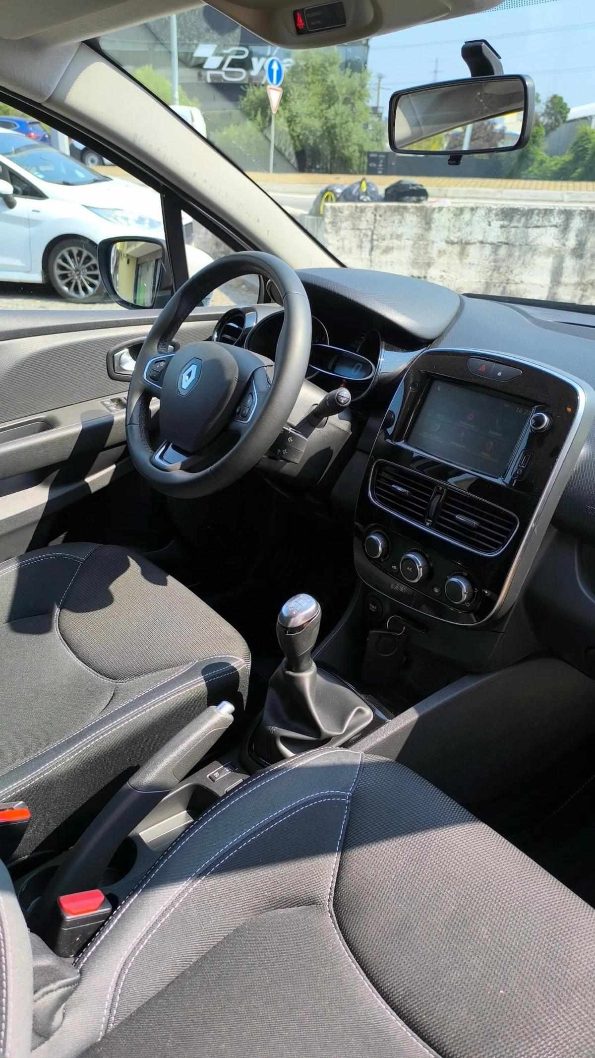 renault-clio-sport-tourer-2019-gasolina-898cc